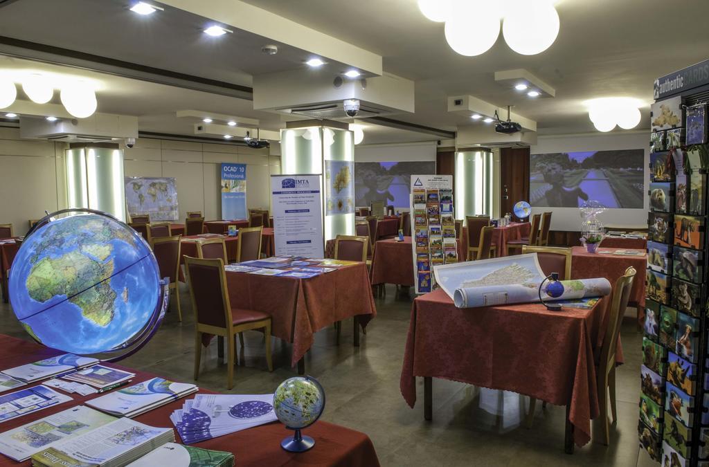 Hotel La Bussola نوفارا المظهر الخارجي الصورة