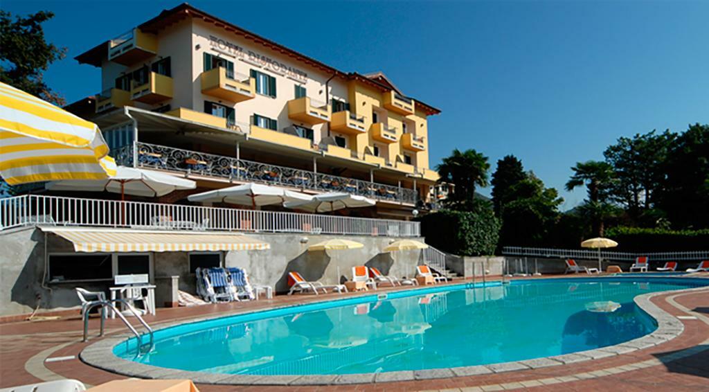 Hotel La Bussola نوفارا المظهر الخارجي الصورة