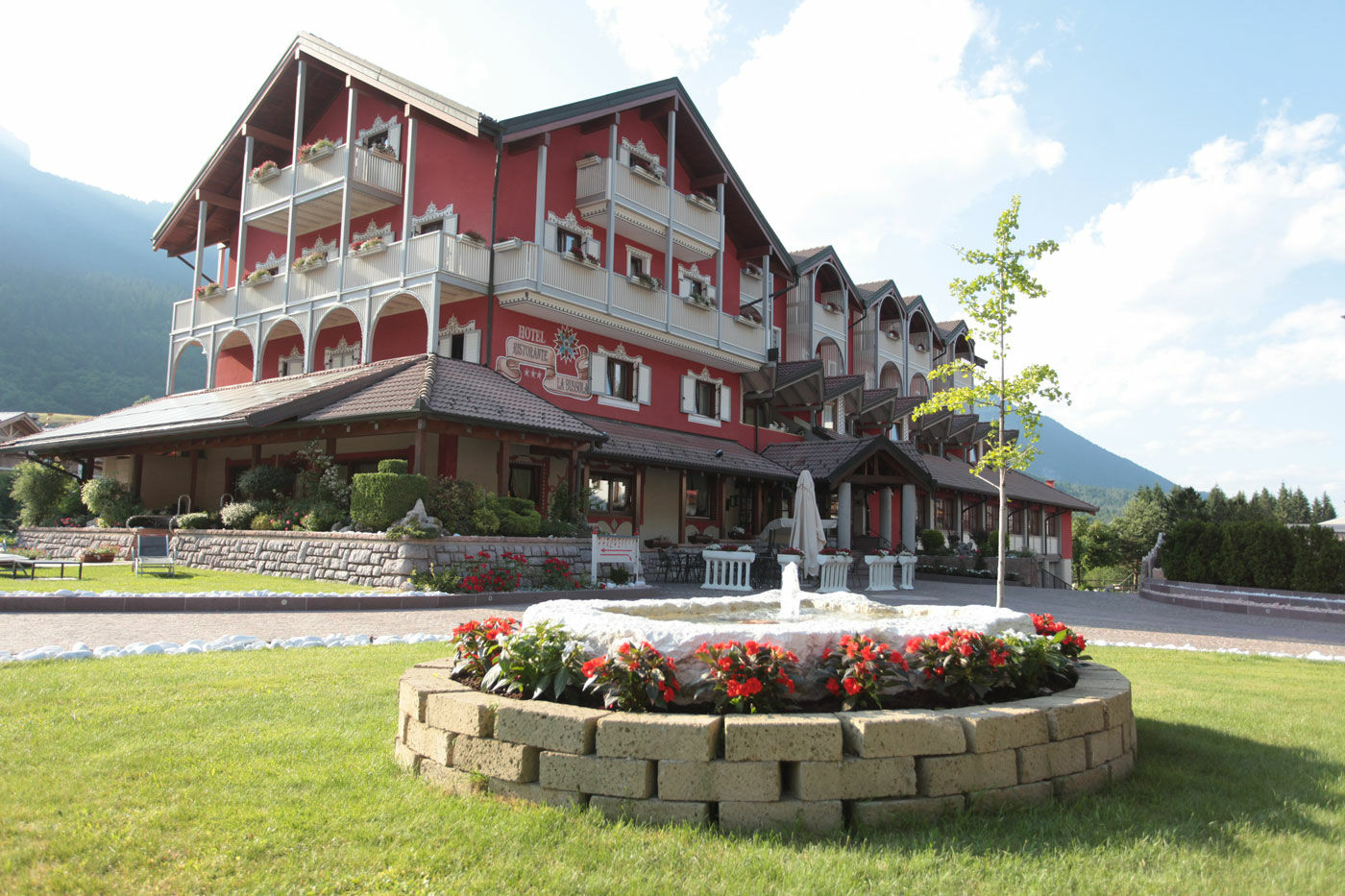Hotel La Bussola نوفارا المظهر الخارجي الصورة